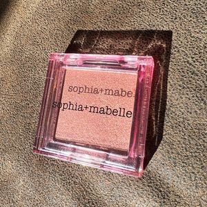 New✅| Sophia + Mabelle Peach Sangria Power Highlighter